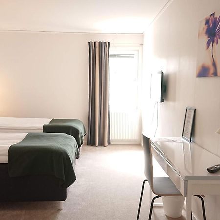 Oevik Eventhotell Örnsköldsvik Esterno foto